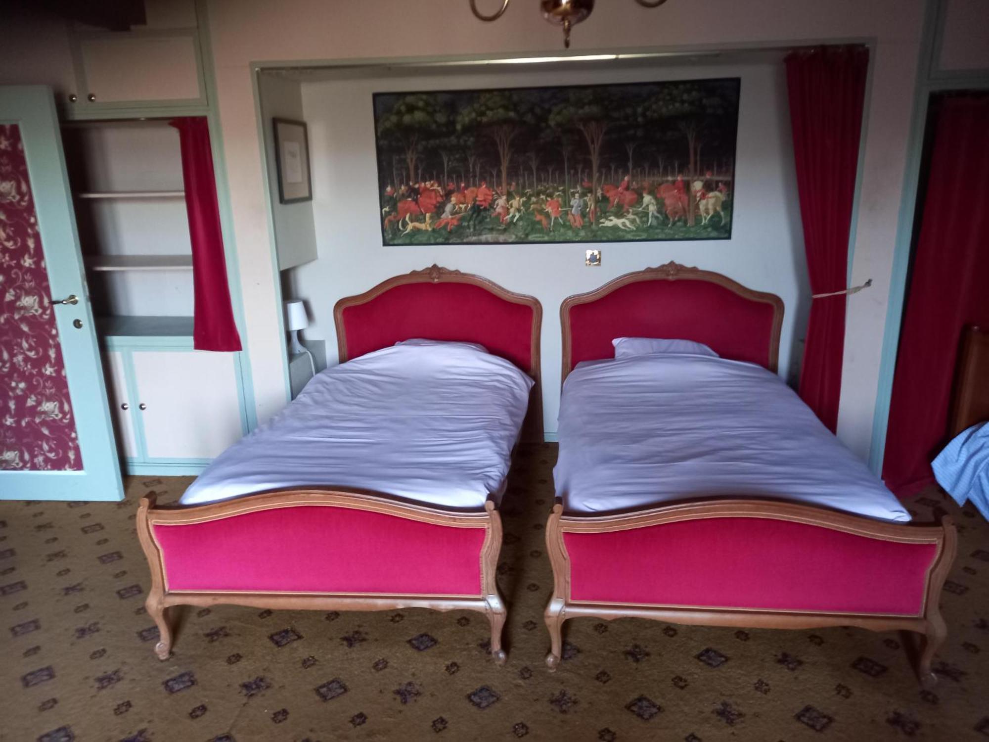 Tromcourt Gasthof Couvin